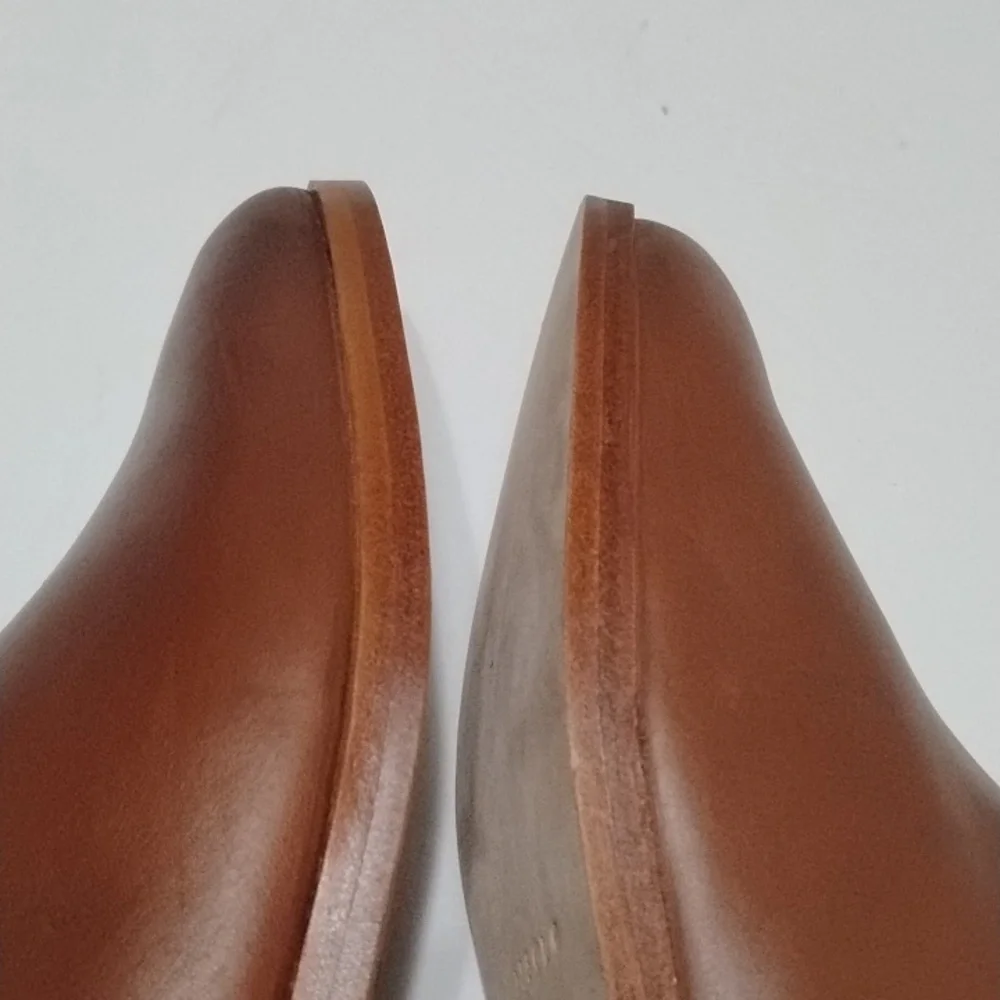 Nisolo Eva Day Chelsea Boots